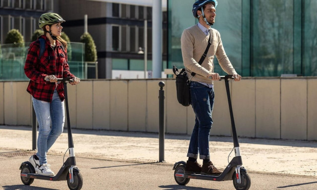 Οι Παριζιάνοι ψήφισαν για να απαλλαγούν από τα ηλεκτρικά πατίνια
