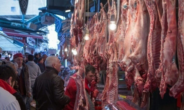 Ακριβότερο κατά 12,6% φέτος το πασχαλινό τραπέζι παρά την εφαρμογή του «καλαθιού»