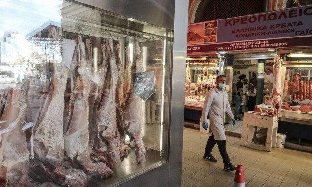 Πρεμιέρα με τιμές πάνω από 10 ευρώ για αρνί και κατσίκι