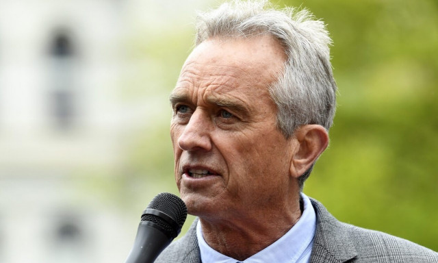 ΗΠΑ: Υποψήφιος για την προεδρία ο «σκεπτικιστής των εμβολίων»« Ρόμπερτ Κένεντι Τζούνιορ