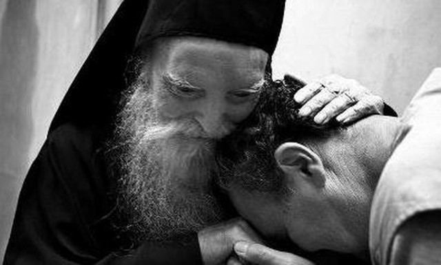 Γιατί να εξομολογούμαστε αφού λέμε τα ίδια;