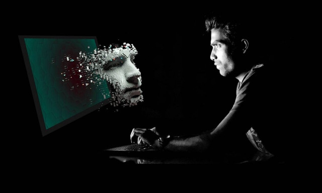 Η τεχνητή νοημοσύνη τελικά μας απειλεί; Οι εκκλήσεις του Μασκ και ο κίνδυνος για την ανθρωπότητα