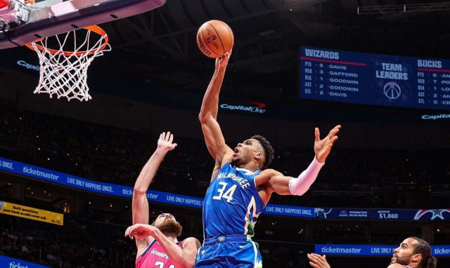 Απίστευτος Γιάννης Αντετοκούνμπο: Του ζήτησαν τα παπούτσια του και τα έδωσε!