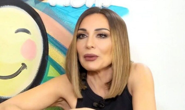 Δέσποινα Βανδή: «Δεν αισθάνομαι σούπερ σταρ στη ζωή μου, είμαι μια κανονική εργαζόμενη γυναίκα»