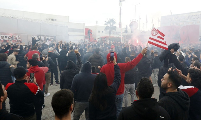 Παναθηναϊκός-Ολυμπιακός: Πλήθος κόσμου στην αναχώρηση των «ερυθρόλευκων»