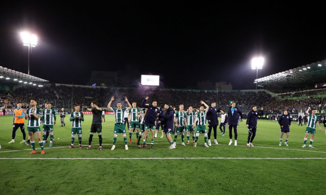 Παναθηναϊκός-Ολυμπιακός: Ξέφρενα πανηγύρια στο «Απ. Νικολαϊδης»