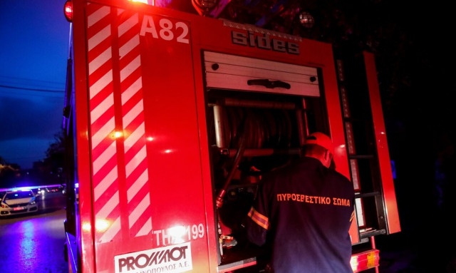 Φωτιά σε διαμέρισμα στη Θεσσαλονίκη