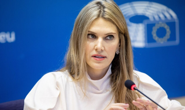 Εύα Καϊλή: «Θα είναι ντροπή αν παραμείνει προφυλακισμένη», λέει ο Σβεν Μαρί