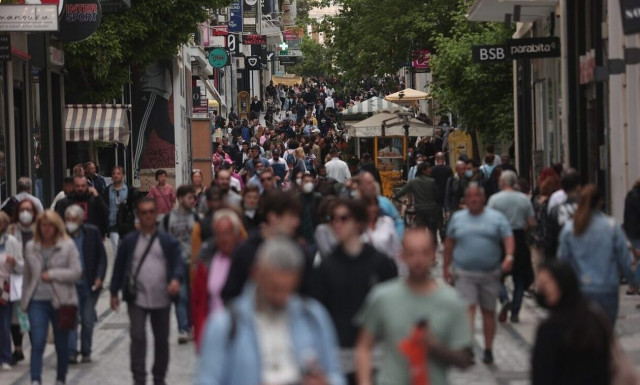 Πάσχα 2023 - Ωράριο καταστημάτων: Πώς θα λειτουργήσουν μέχρι το Μεγάλο Σάββατο