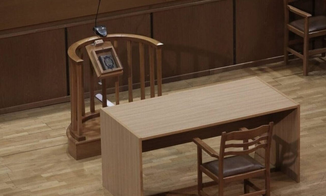 Λάρισα: Ισόβια σε συζυγοκτόνο - Σκότωσε τη γυναίκα του με μαχαίρι κοπής κρεάτων