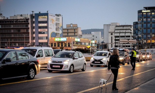 Προς κορύφωση η έξοδος για το Πάσχα - Με 100% πληρότητα αναχωρούν τα πλοία