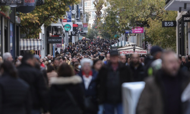 Μεγάλη Τετάρτη: Τι ώρα κλείνουν σούπερ μάρκετ και καταστήματα σήμερα