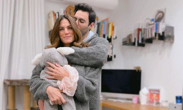 Μαίρη Συνατσάκη: Παντού μαζί με την κορούλα της - Οι νέες φωτογραφίες με τη μικρή Ολίβια