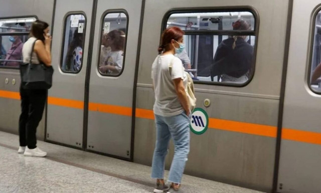 Changes in Athens public transport schedules during the Easter holidays