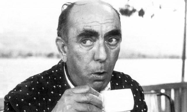 Διονύσης Παπαγιαννόπουλος: Η Φίνος Φιλμ θυμάται τον μεγάλο «Νιόνιο» 39 χρόνια μετά τον θάνατό του