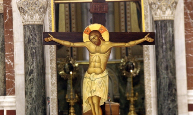 Μεγάλη Πέμπτη - Ακολουθία των Αγίων Παθών: «Σήμερον κρεμάται επί ξύλου ο εν ύδασι την γην κρεμάσας»