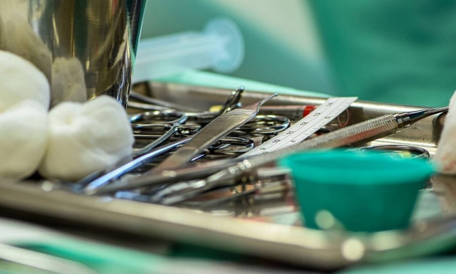 Πάτρα: Ξέχασαν βελόνα μέσα στην κοιλιά ασθενή