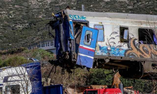 Τέμπη: «Έπεφταν πάνω μου καύτρες, σκεφτόμουν πως ήταν κακό όνειρο» -Συγκλονίζει η 36χρονη Δάφνη