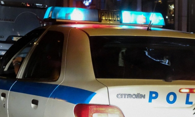  Άγιος Παντελεήμονας: Έριξε νέφτι στον σύζυγό της και του έβαλε φωτιά