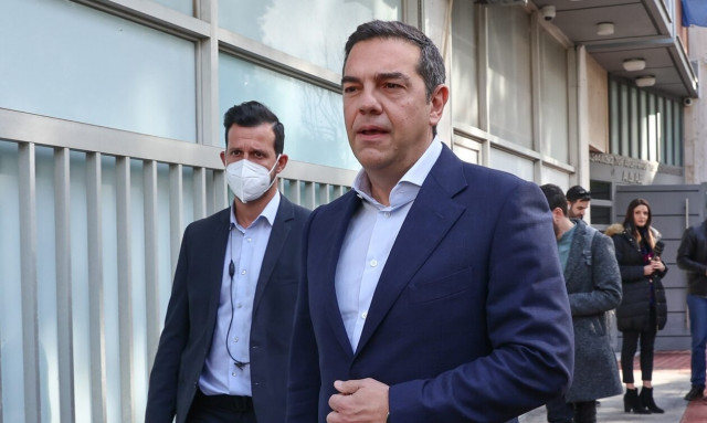 Tsipras visits the market of Argostoli, Kefalonia
