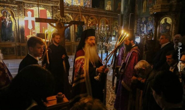 Φθιώτιδος Συμεών: «Εσταυρωμένος: Η πιο γλυκιά μας παρηγοριά»