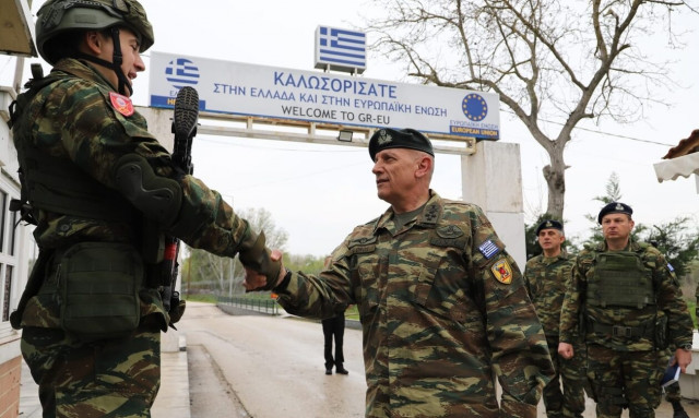 Αρχηγός ΓΕΕΘΑ - Φλώρος: Γιατί ευχαρίστησε μοναχό του Αγίου Όρους