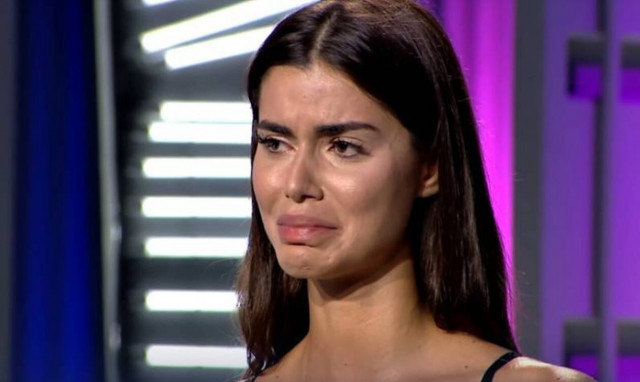 Πέντε χρόνια μετά το GNTM, έγινε σωσίας της Kardashian: Υπέροχη Ιωάννα Μπέλλα…