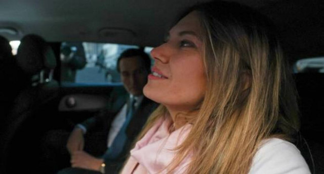 «Πολύ ευτυχισμένη» η Εύα Καϊλή - Είναι κοντά στην κόρη της και «δεν σκέφτεται τίποτα άλλο»