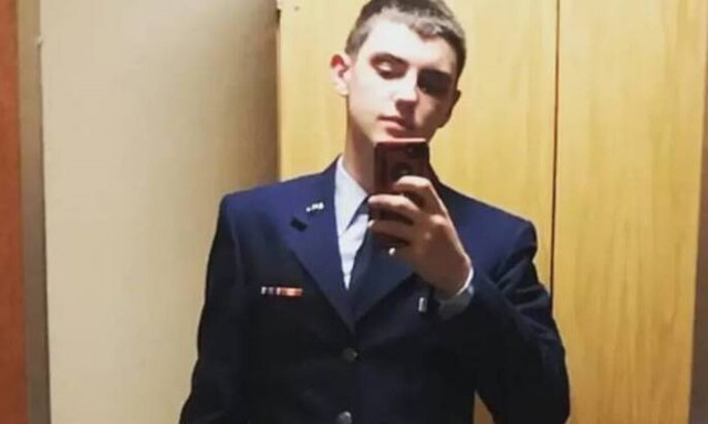 ΗΠΑ: Ποιος είναι ο 21χρονος που διέρρευσε αρχεία του Πενταγώνου - Η στιγμή της σύλληψης