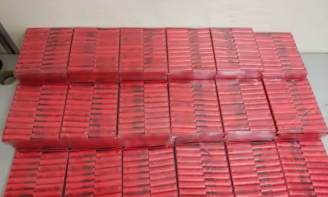 Πάσχα: Πάνω από 145.000 βεγγαλικά κατέσχεσε η ΕΛΑΣ μέσα σε 3 ημέρες