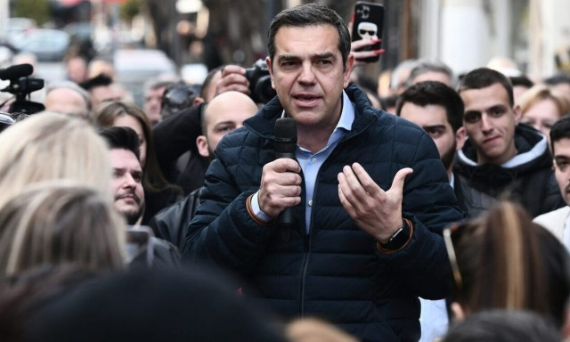 Tsipras sends wishes to all Greeks from Corfu