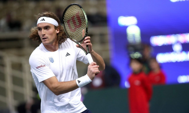 Τσιτσιπάς: Με Κατσίν ή Μπράουερ αρχίζει στη Βαρκελώνη