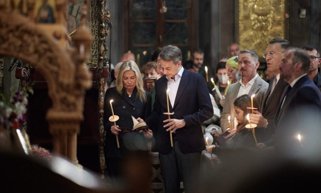 PM Mitsotakis wishes Happy Easter to all the Greek people