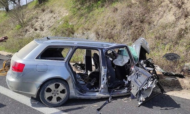 Έβρος: Εμβόλισε περιπολικό, μπήκε ανάποδα και προκάλεσε δυστύχημα με τους έξι νεκρούς