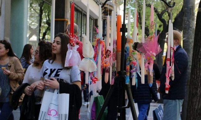 Το ωράριο των καταστημάτων για τις τελευταίες Πασχαλινές αγορές