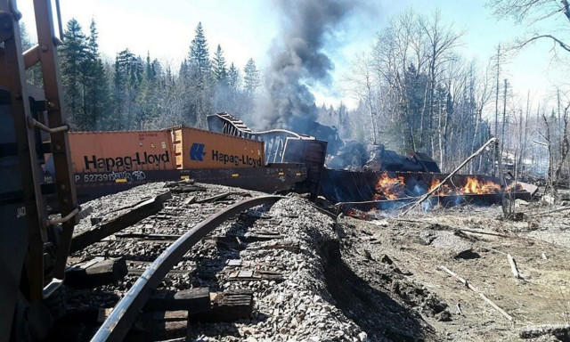 ΗΠΑ: Τρεις ελαφρά τραυματίες από τον εκτροχιασμό τρένου στο Μέιν