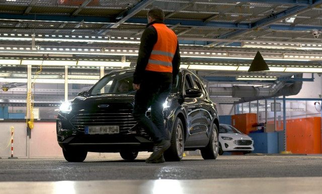 Τα Ford θα βγαίνουν μόνα τους από τη γραμμή συναρμολόγησης!