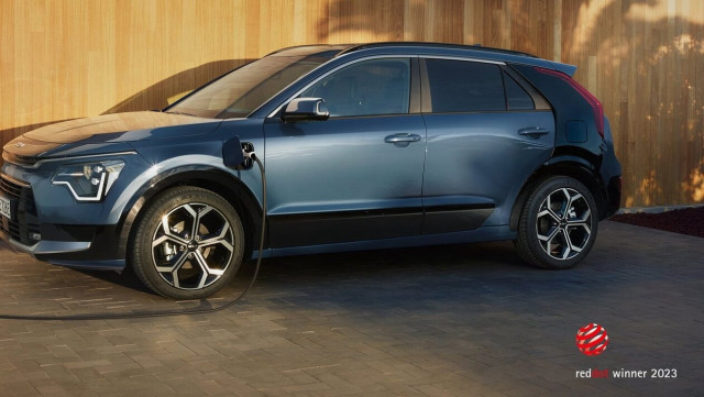 Kia: Το Niro PHEV κέρδισε το βραβείο Red Dot
