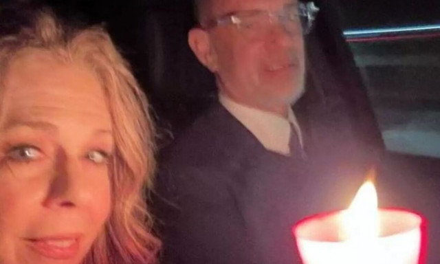 Τομ Χανκς και Ρίτα Γουίλσον έκαναν Ανάσταση και εύχονται στα ελληνικά