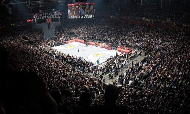 Παρτιζάν: Θα χαράξει 1.992 ονόματα οπαδών για να ξεφύγει από τεράστια χρέη