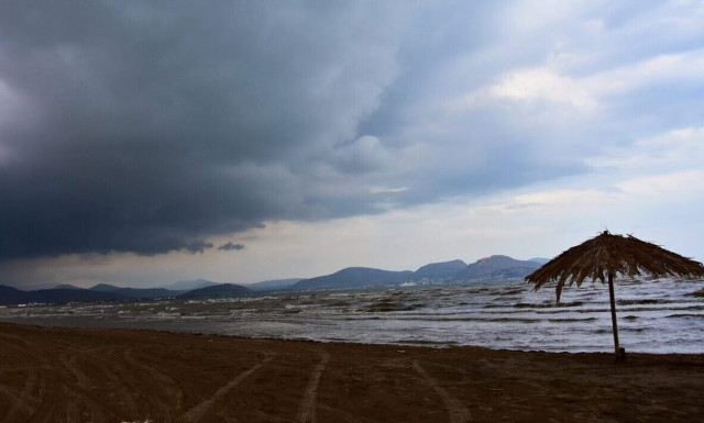 Weather forecast: Rainy on Tuesday