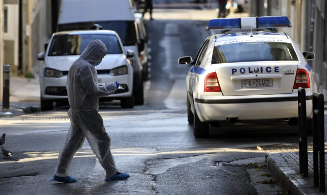 Νέα Μάκρη: Φωτιά από εμπρηστικό μηχανισμό σε διώροφη κατοικία