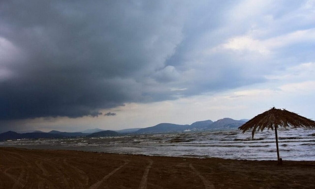 Weather forecast: Clouds, scattered showers on Wednesday