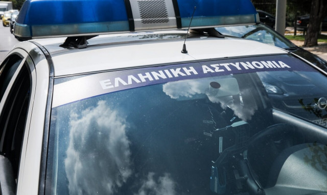 Βούλα: Εισέβαλαν σε σπίτι επιχειρηματία συντρόφου παίκτριας ριάλιτι - Του άρπαξαν πανάκριβα ρολόγια