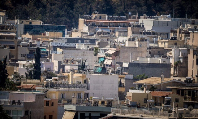 Στεγαστικά δάνεια: Τι ισχύει για το πλαφόν και την μείωση των επιτοκίων