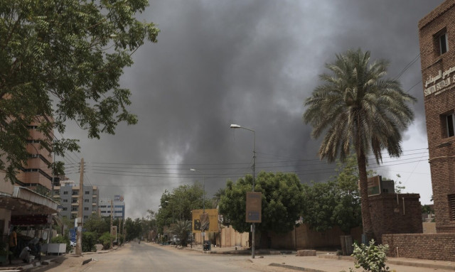 Σουδαν: Συγκλονίζει η αδερφή Έλληνα τραυματία - «Πυροβόλησαν τον γιατρό που θα τον χειρουργούσε»