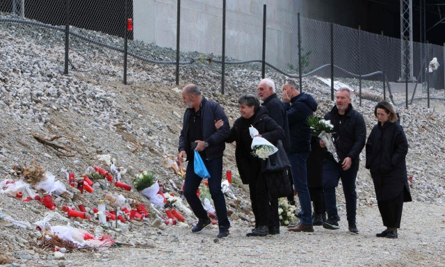 Ελληνική Ένωση Τραπεζών: Διαγράφει τα δάνεια των οικογενειών των θυμάτων στα Τέμπη