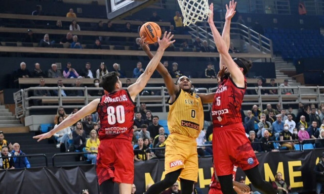 Αθλητικές μεταδόσεις: Champions League, Τσιτσιπάς και μάχες πρόκρισης για ΑΕΚ και Προμηθέα