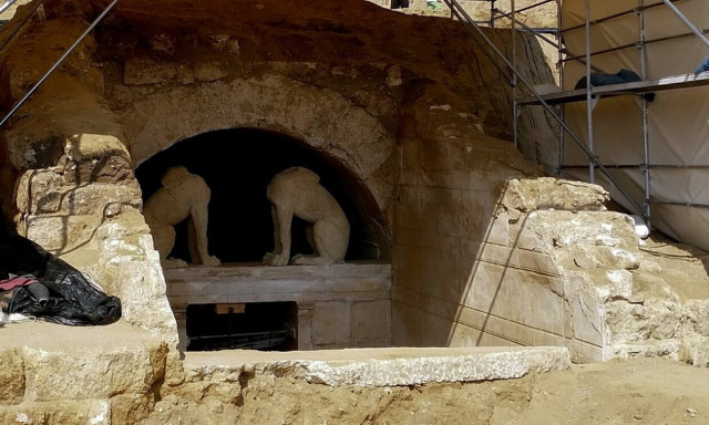 Αμφίπολη: Επισκέψιμο για λίγους το ταφικό μνημείο του Τύμβου Καστά