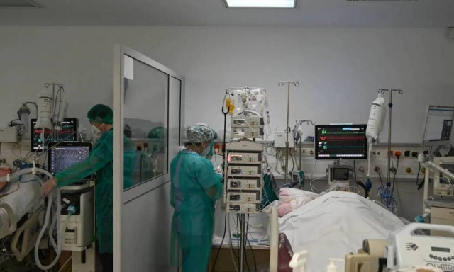 Σοκαριστική καταγγελία: «Έψαχνα τη μητέρα μου 4 ώρες στο νοσοκομείο, για να μου πουν ότι πεθαίνει…»